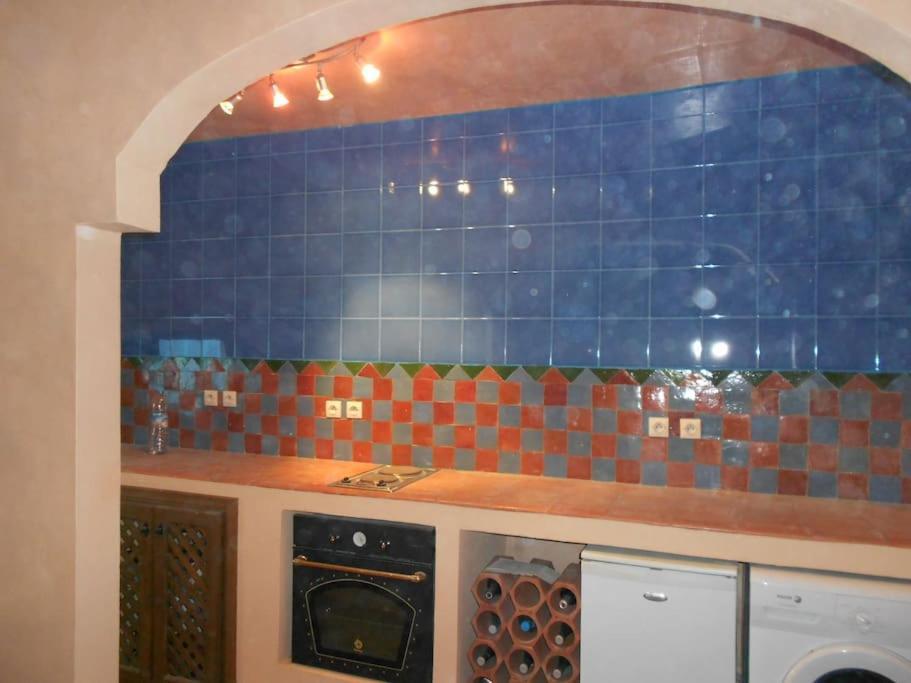 Medina House Villa Асила Екстериор снимка